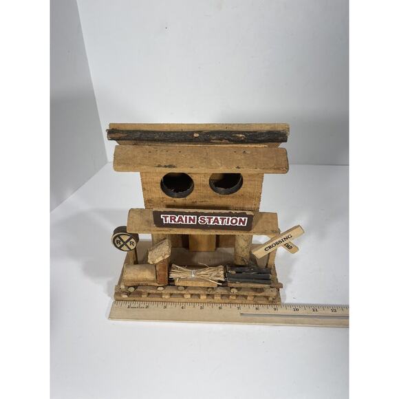 Vintage Handmade Rustic Folk Art Wooden‎ Train Station Depot Railroad Crossing - Picture 5 of 9